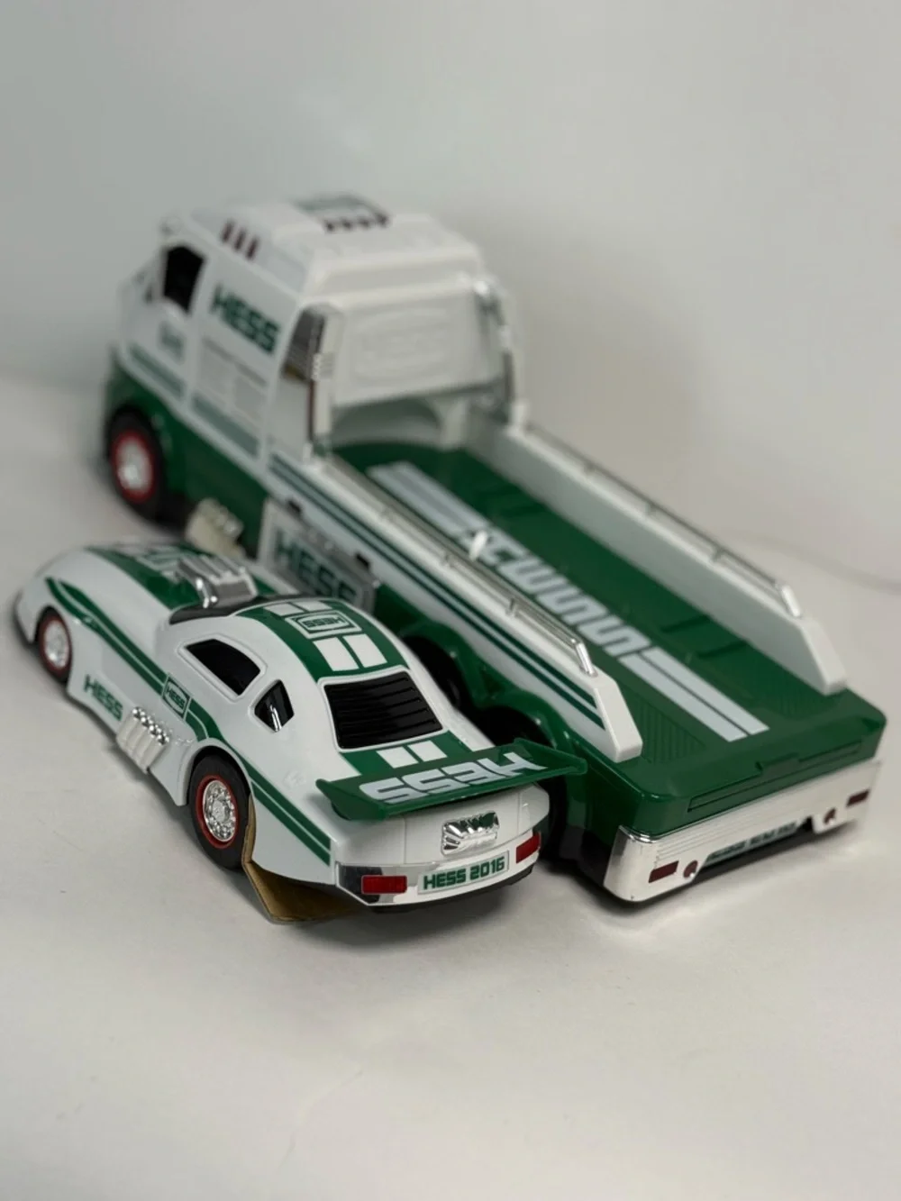Hess Toy Truck & Dragster Wheelie Popping LED Lights Race Sounds 2016 NIB